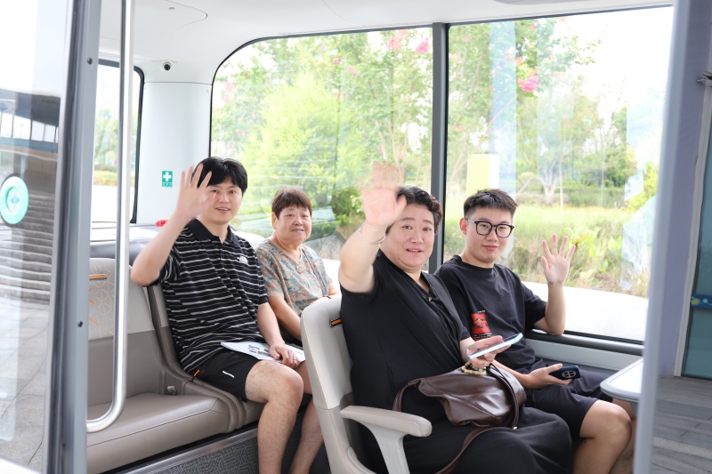 1758595645466409.jpg IMG_3813.JPG